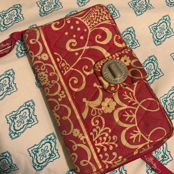 Vera Bradley Handbags - Vera Bradley wallet